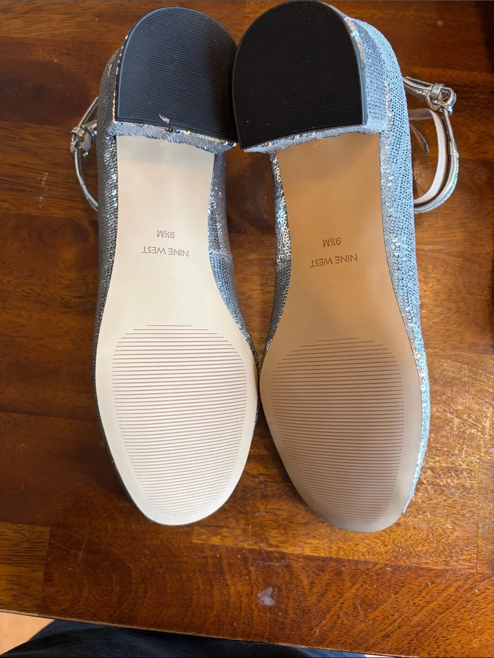 Nine West Silver Sequin Ankle-Strap Block Heels. Women’s Size 9.5